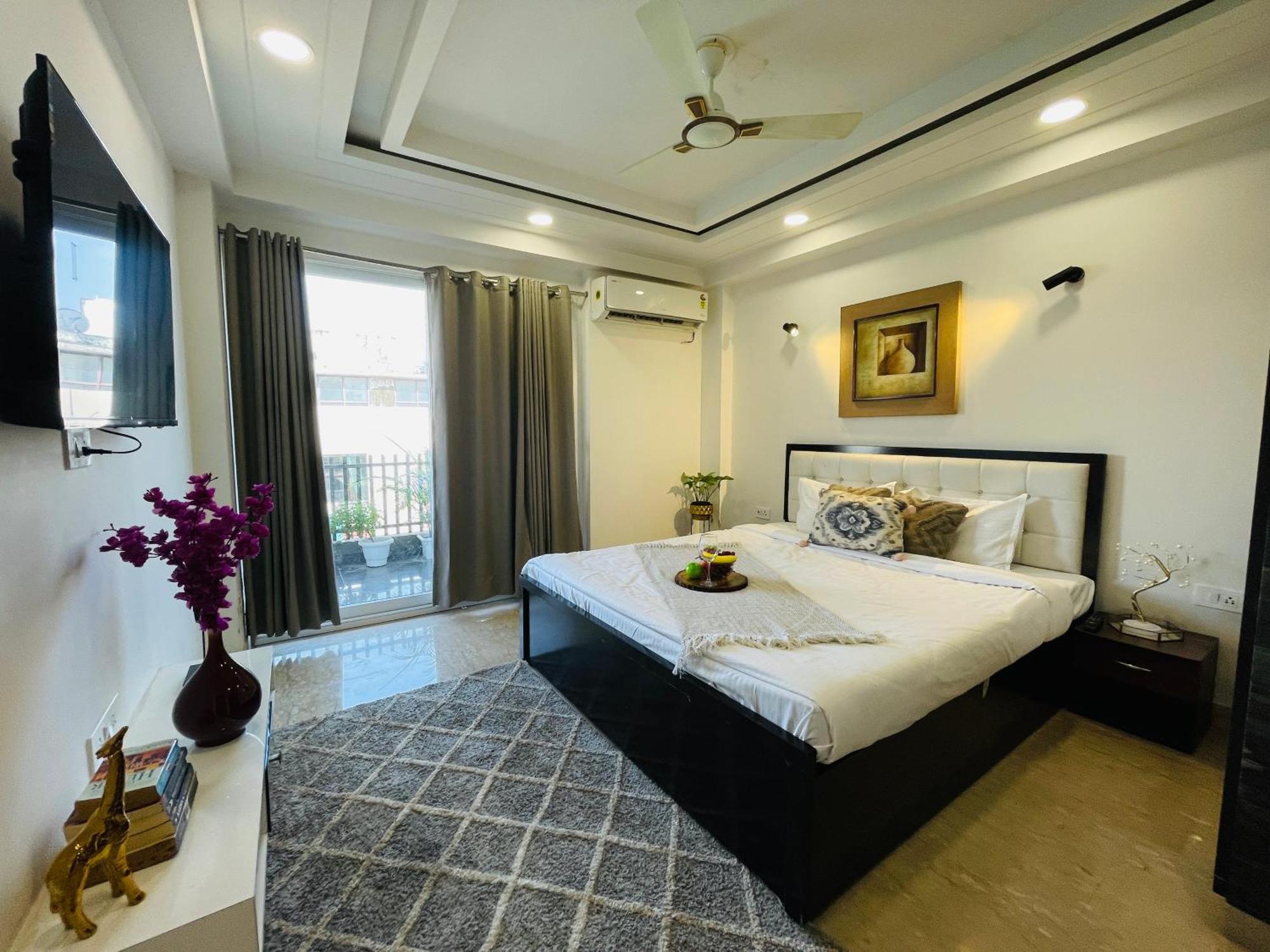 Bedchambers Serviced Apartments, Ardee City Gurgáon Exteriér fotografie